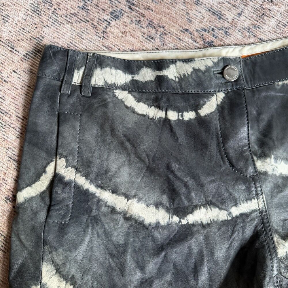 Tory Burch Shorts Size 12 Leather Tie Dye Justine Grey White Lined Women - Picture 16 of 16